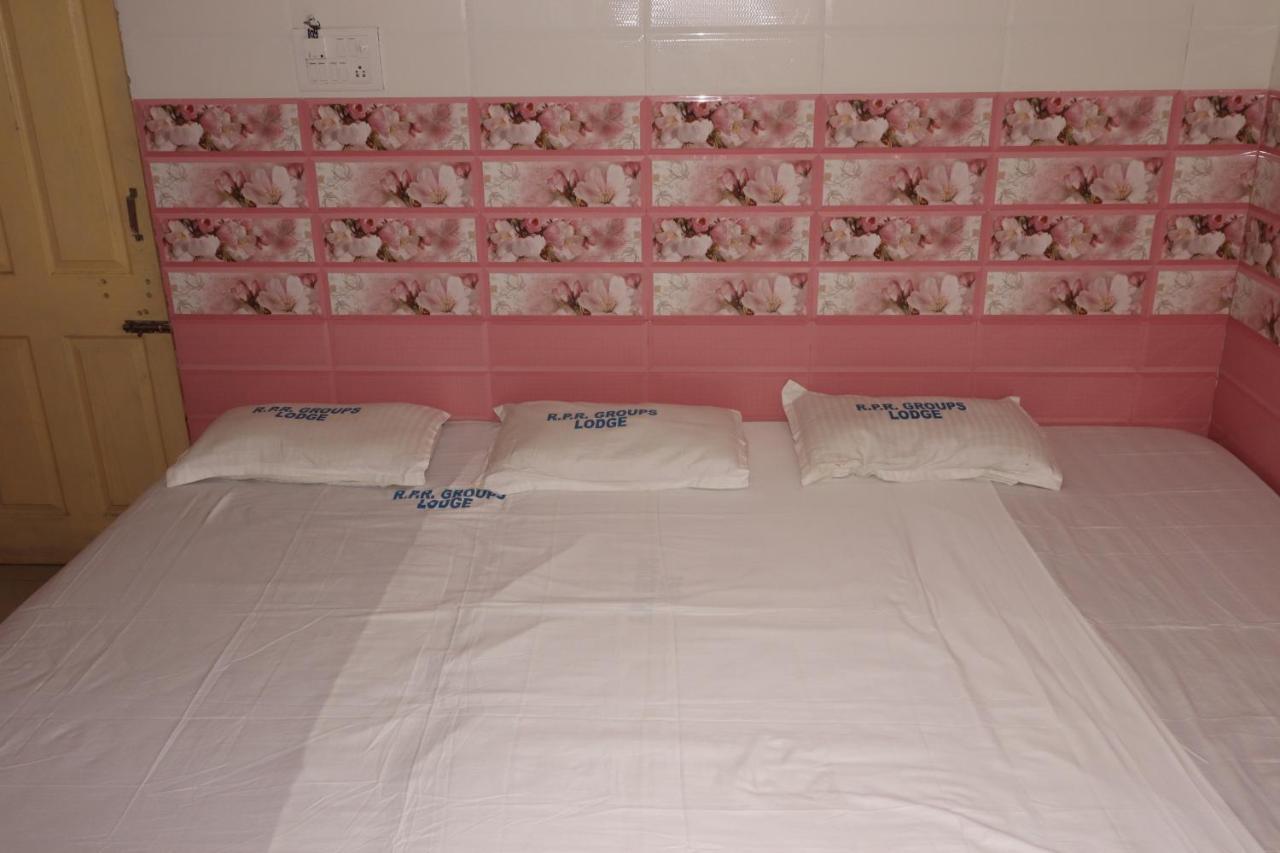 Annaiyin Hotel King Palace Velankanni Buitenkant foto