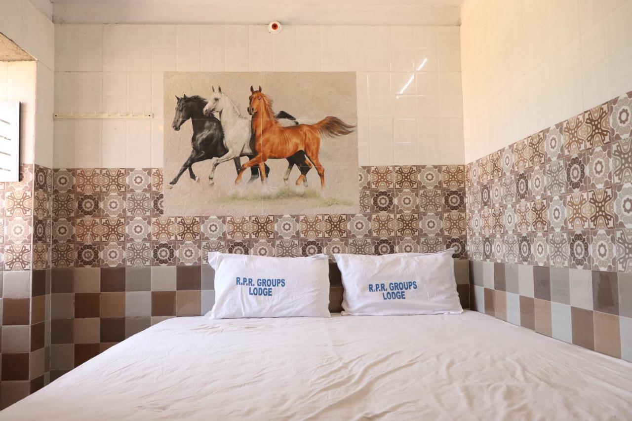 Annaiyin Hotel King Palace Velankanni Buitenkant foto