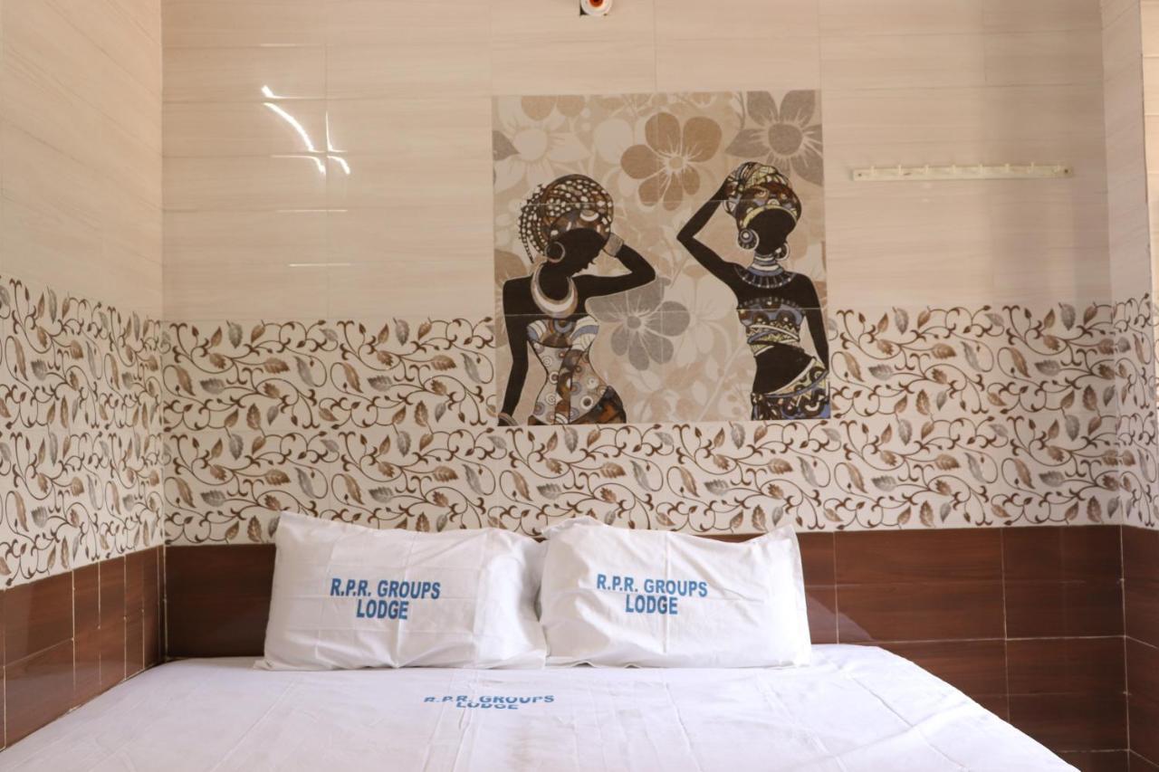 Annaiyin Hotel King Palace Velankanni Buitenkant foto